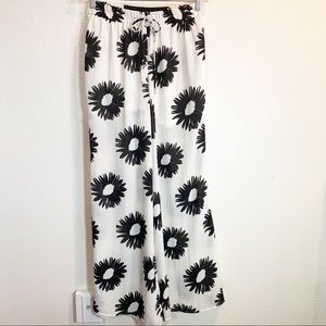 Sugarmint Palazzo Pants Size M